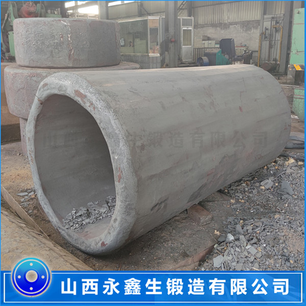 鍛造水電液壓啟閉機(jī)缸體